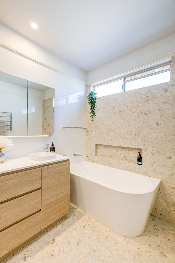 Capital Bathrooms Main Bathroomn The Parkway 04