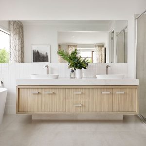 stylish-modern-bathroom-SVF9995